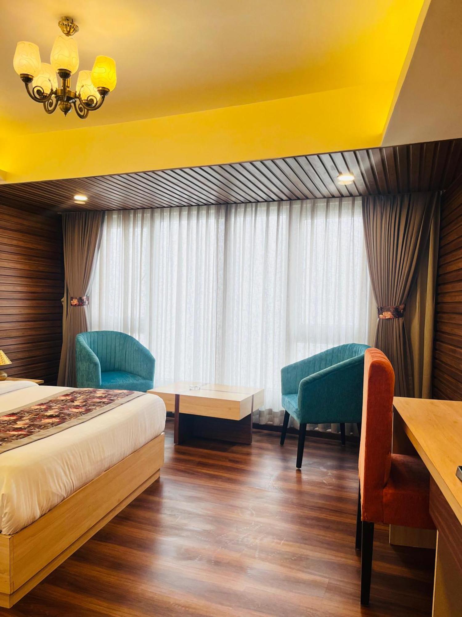 Hotel Broadway Boutique Mall Road Darjeeling - A Luxury Collection - Best Seller Экстерьер фото