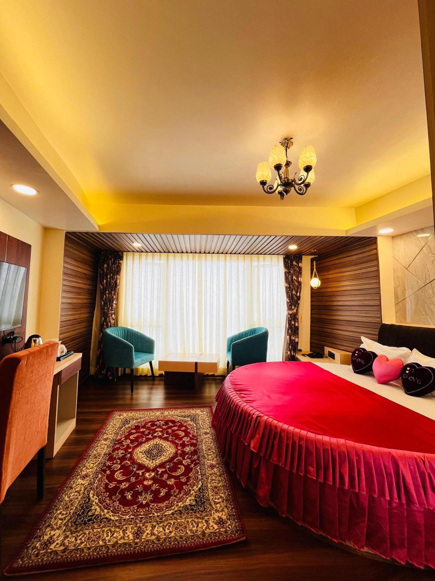 Hotel Broadway Boutique Mall Road Darjeeling - A Luxury Collection - Best Seller Экстерьер фото